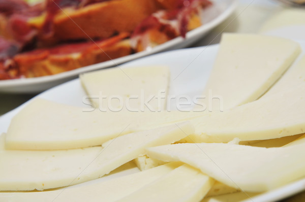 Sajt tapas közelkép tányér szeletek felszolgált Stock fotó © nito