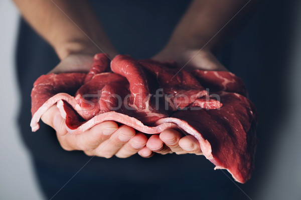 Człowiek surowy ręce młodych Zdjęcia stock © nito