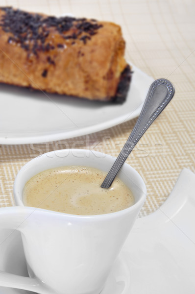 Croissant café desayuno continental taza bar tienda Foto stock © nito