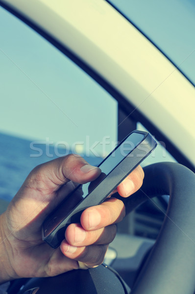 Homem condução carro telefone Foto stock © nito
