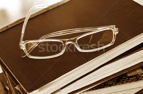 чтение книгах очки привычка изучения Сток-фото © nito