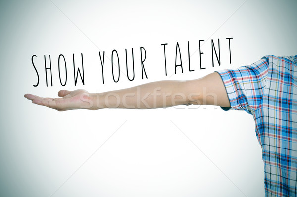 Młody człowiek tekst pokaż talent młodych Zdjęcia stock © nito