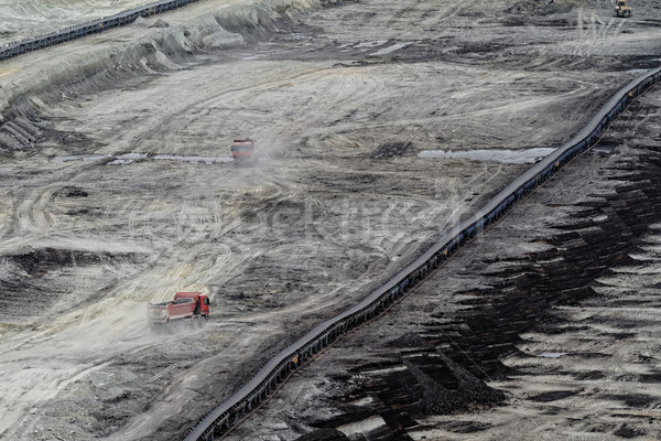 Mir Kohle Bergbau öffnen Rauch Fabrik Stock foto © Nneirda