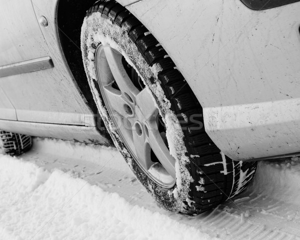 Inverno gomme auto pneumatici strada Foto d'archivio © Nneirda