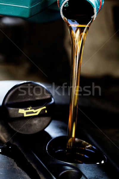 Zdjęcia stock: świeże · olej · silnikowy · oleju · zmian · strony · przemysłu