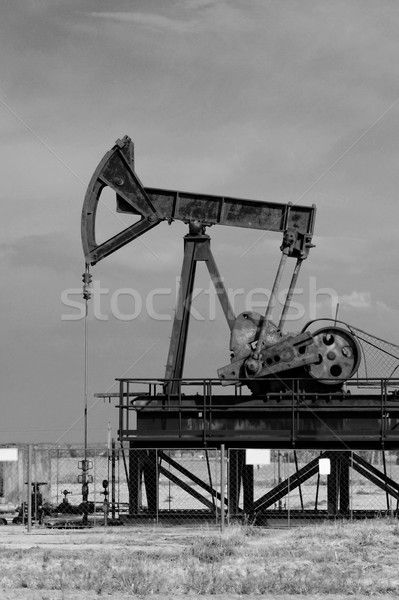 Pétrolières gaz bien prairie affaires construction [[stock_photo]] © Nneirda