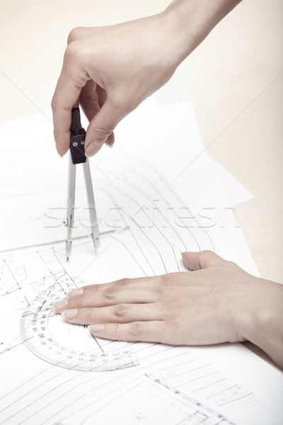 Zeichnung Hände Ingenieur arbeiten Bau Plan Stock foto © Novic