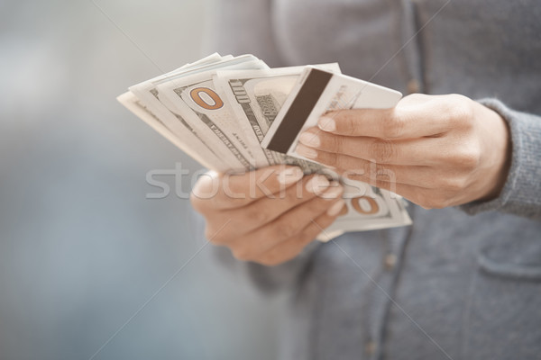 女性 現金 お金 クレジットカード ショップ ストックフォト © Novic