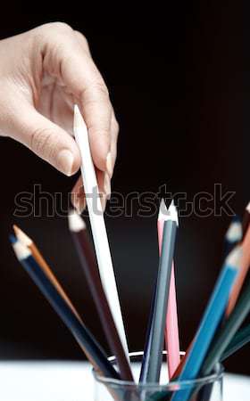 Kiválaszt ceruza emberi kéz színes függőleges fotó Stock fotó © Novic