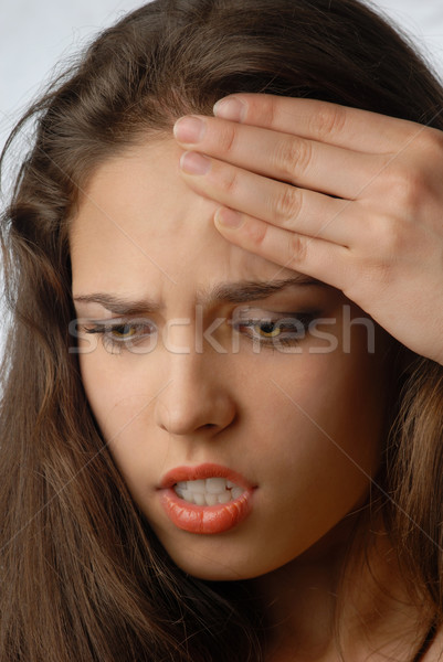 Gondolkodik fejfájás szomorú modell szenvedés lány Stock fotó © Novic