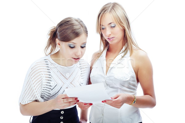 Document discussie twee vrouwen lezing papier meisje Stockfoto © Novic