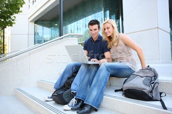 Estudantes faculdade homem mulher estudante escolas Foto stock © nruboc