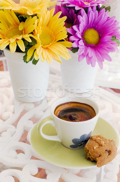 Seramik fincan kahve sarı beyaz Stok fotoğraf © nuttakit