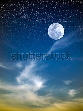 白 雲 龍 望月 夜空 天空 商業照片 © nuttakit