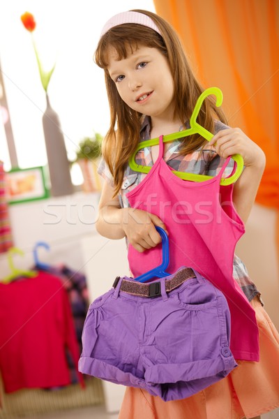 Portret mały dziewczyna ubrania połączenie Zdjęcia stock © nyul