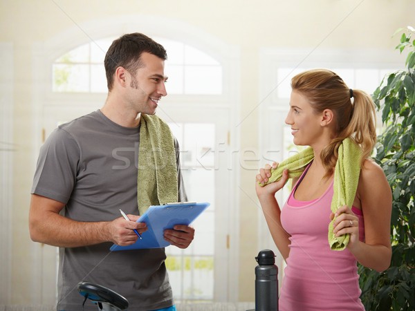 Femme jeune femme parler maison maison [[stock_photo]] © nyul