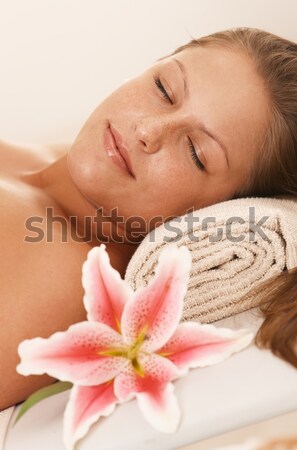Portré fiatal nő fürdő közelkép gyönyörű megnyugtató Stock fotó © nyul