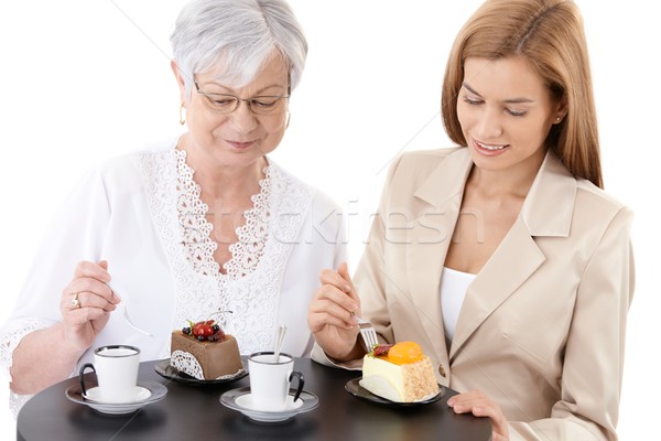 Stockfoto: Senior · moeder · jonge · dochter · aantrekkelijk · eten