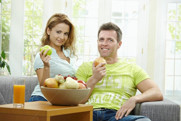 Foto stock: Alimentação · maçã · amor · casal · café · da · manhã · juntos