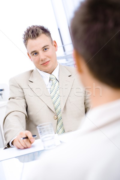 Geschäftsmann zwei Geschäftsleute Sitzung Schreibtisch Stock foto © nyul