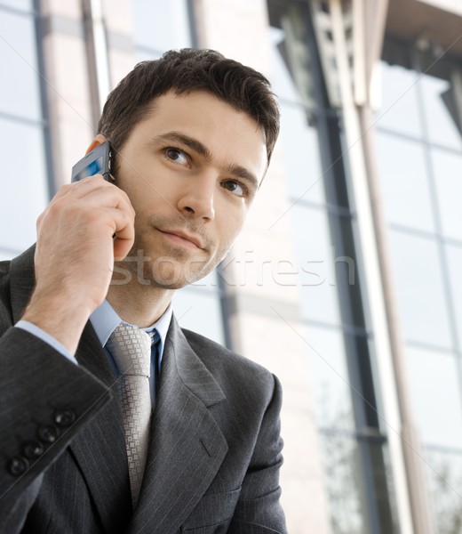 Сток-фото: бизнесмен · призыв · телефон · молодые · мобильного · телефона · Открытый