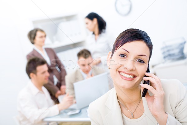 équipe commerciale femme d'affaires séance appelant téléphone [[stock_photo]] © nyul