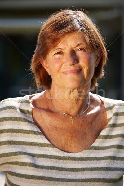 Tätig Senior Frau lächelnd Porträt glücklich gesunden Stock foto © nyul
