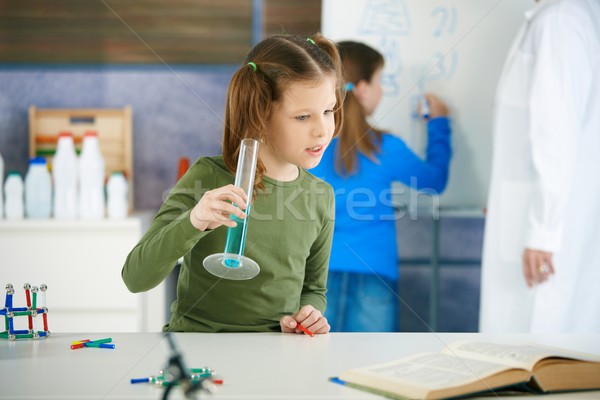 [[stock_photo]]: Science · classe · élémentaire · âge