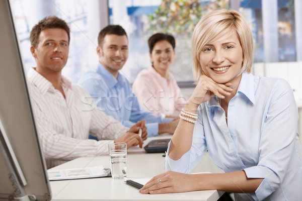 Feliz empresária sala de reuniões reunião de negócios escritório Foto stock © nyul