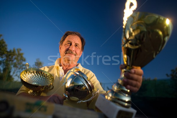 Senior Gewinner tätig Mann 70er Jahre posiert Stock foto © nyul