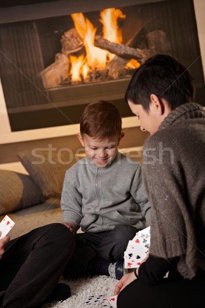 Madre bambino giocare carta gioco anni Foto d'archivio © nyul