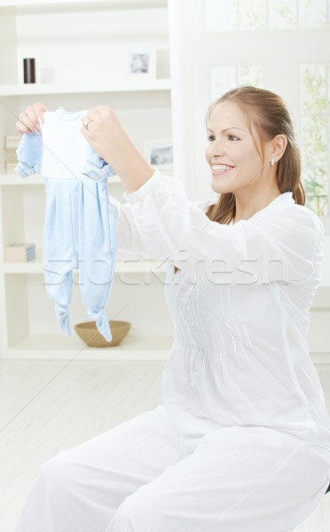 Embarazo retrato feliz jóvenes mujer embarazada Foto stock © nyul
