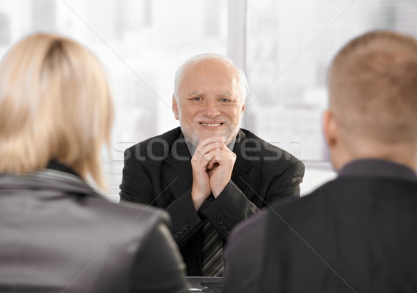 Pár ügyvédek iroda fiatal pér ül idős Stock fotó © nyul