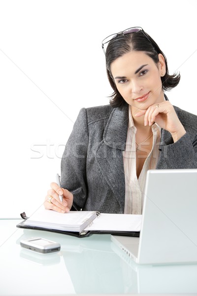 Stockfoto: Zakenvrouw · werken · bureau · jonge · vergadering