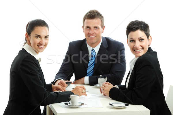 üzletemberek kávészünet fiatal ül asztal izolált Stock fotó © nyul