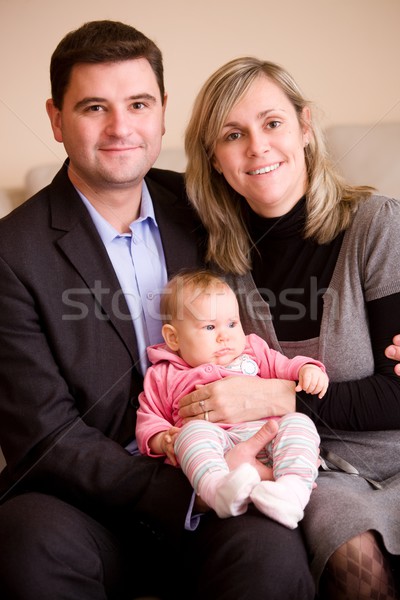 Părinţi fericit zâmbitor mamă Imagine de stoc © nyul
