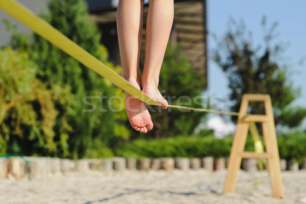 Zdjęcia stock: Dziewczyna · spaceru · dziecko · równoważenie · plaży