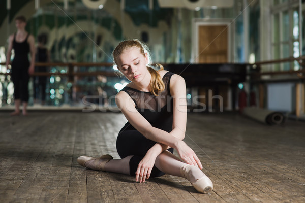 Stockfoto: Jonge · balletdanser · oefenen · klasse · ballerina · meisje