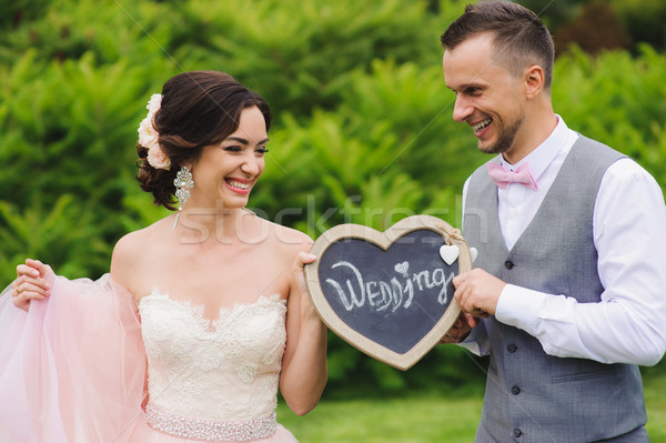 [[stock_photo]]: Romantique · couple · coeur · extérieur · mariée