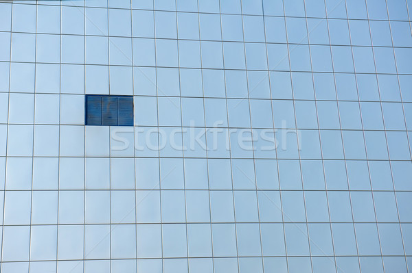 Fasada nowoczesny budynek wentylacja okno miasta budowy Zdjęcia stock © O_Lypa
