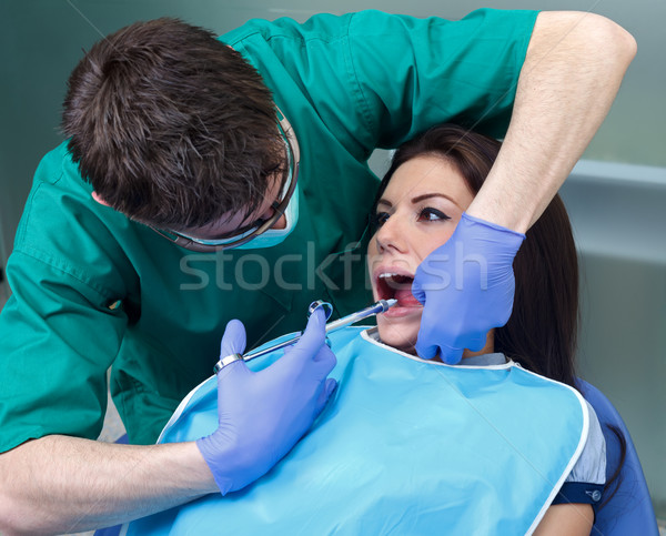 牙科 麻醉 圖片 手 醫生 工作的 商業照片 © ocskaymark