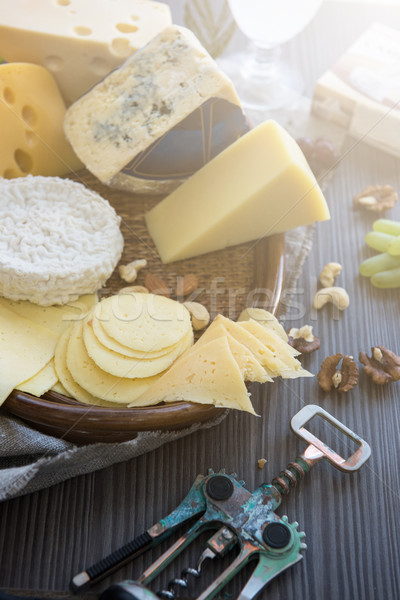 ストックフォト: チーズ · セット · ブドウ · ナッツ · フルーツ
