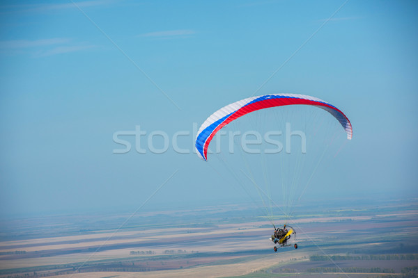 Gleitschirmfliegen Berge Kampf Extremsport Aktivität Natur Stock foto © olira