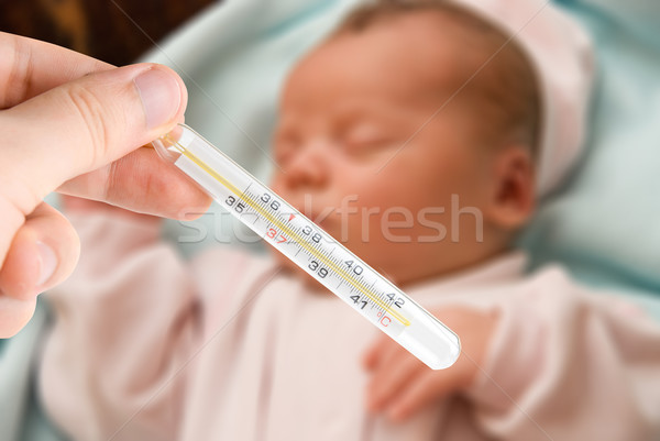 Temperatur mom überprüfen schlafen Baby Gesicht Stock foto © olira