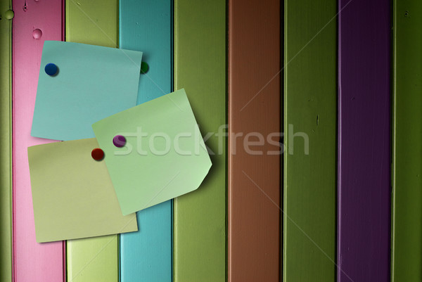 Mémo note coloré bois mur bureau Photo stock © olivier_le_moal