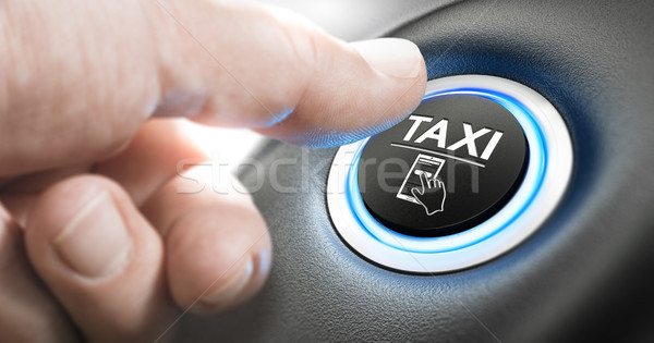 Taxi előre bejelentkezés szolgáltatás férfi toló gomb Stock fotó © olivier_le_moal