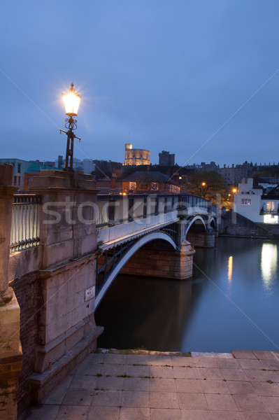 Château pont urbaine rivière automne [[stock_photo]] © ollietaylorphotograp