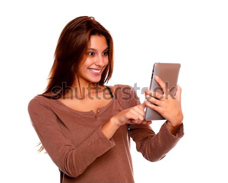 Charmant jonge vrouwelijke bericht mobieltje Stockfoto © pablocalvog