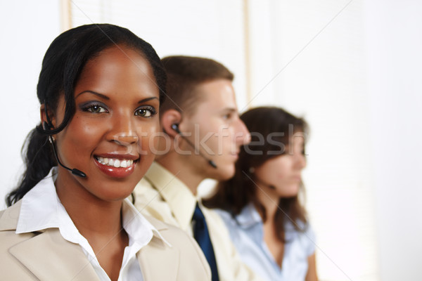 Mulher telefone operador retrato atraente mulher negra Foto stock © pablocalvog