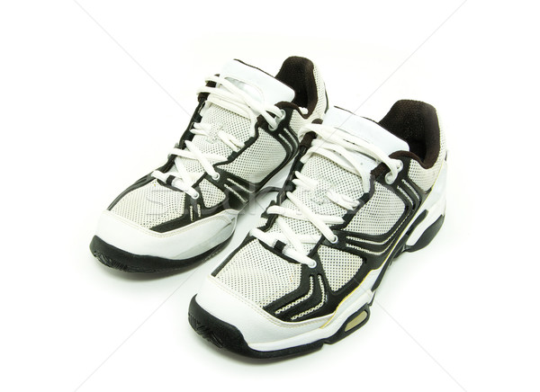 Pantofi sport pereche alb sală de gimnastică pantofi pregătire Imagine de stoc © Pakhnyushchyy